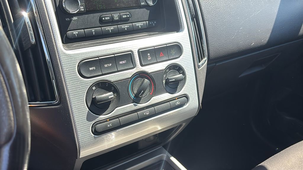 Used 2010 Ford Edge SEL image 20