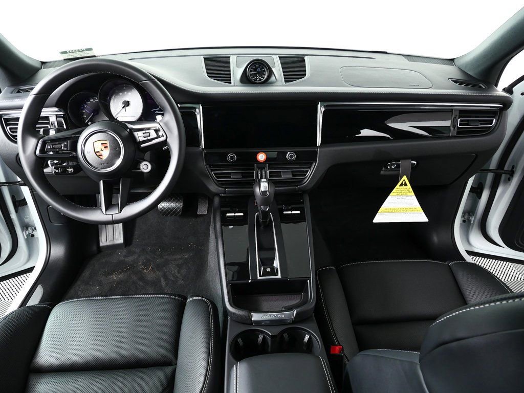 New 2026 Porsche Macan S image 22