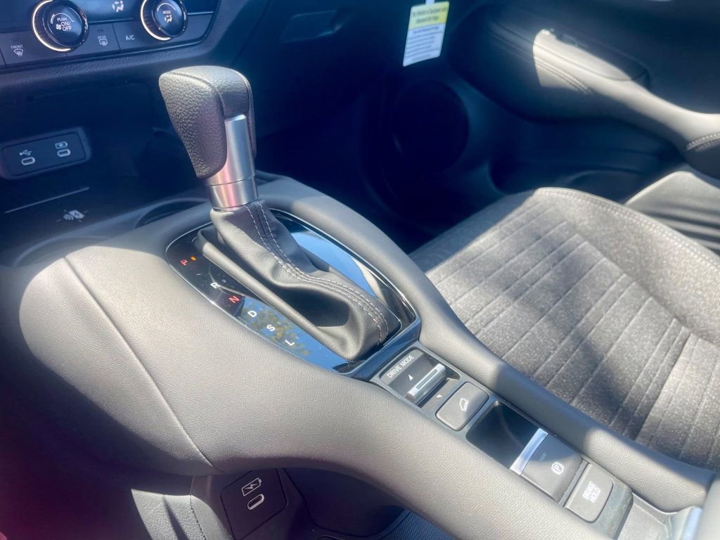 Used 2026 Honda HR-V LX image 15
