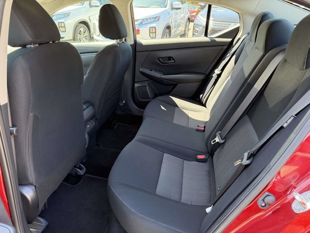 Used 2024 Nissan Sentra SV FWD image 17