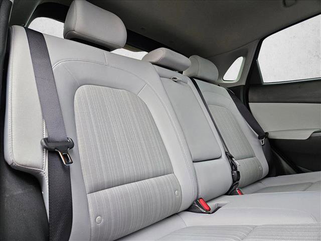 Used 2023 Hyundai Kona SEL image 14