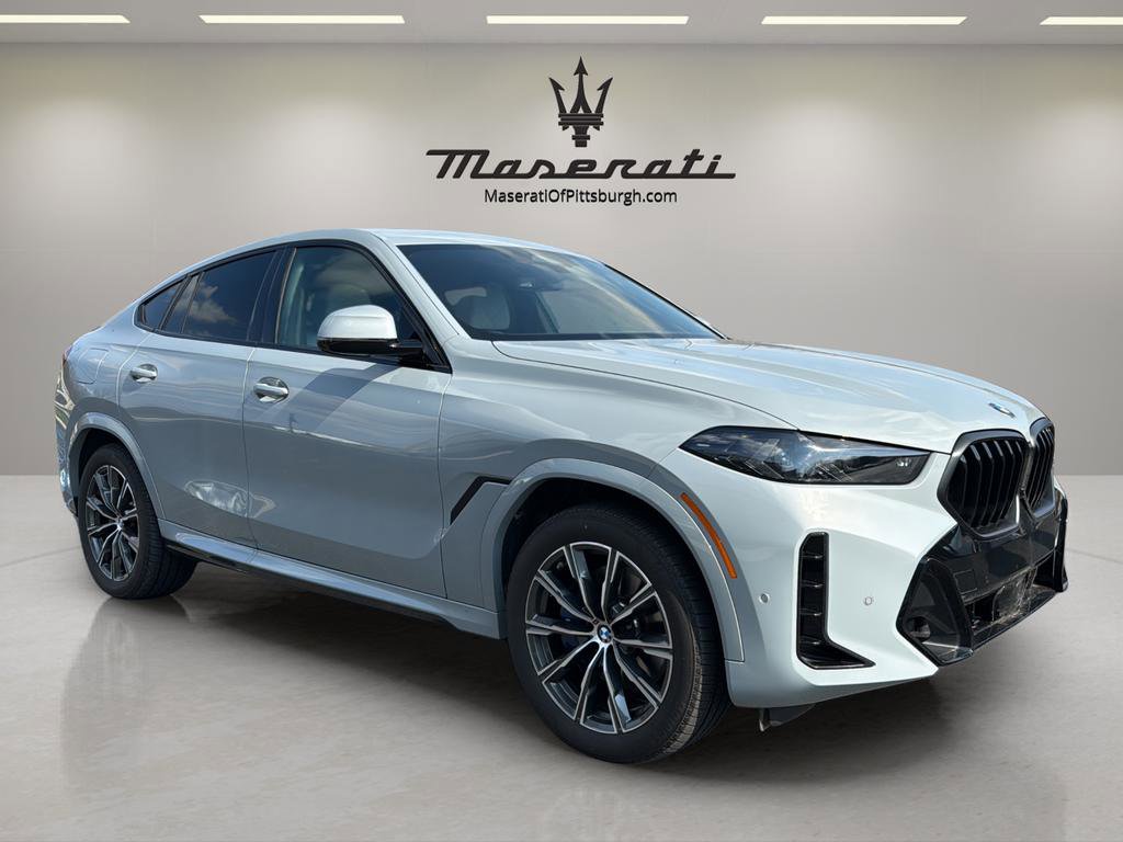 Used 2026 BMW X6 xDrive40i AWD/4WD image 3