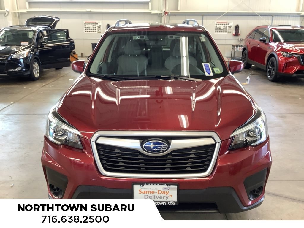 Used 2020 Subaru Forester Premium AWD/4WD image 27