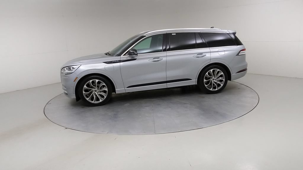 Used 2023 Lincoln Aviator Grand Touring w/ Equipment Group 301A AWD/4WD image 20
