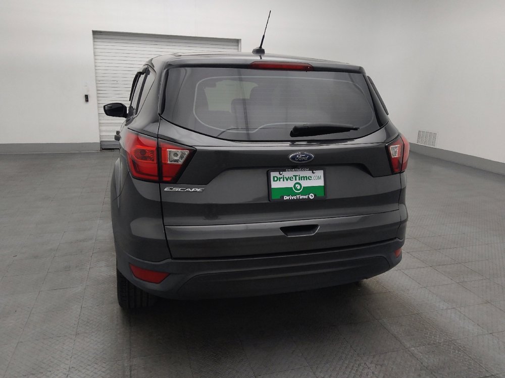 Used 2019 Ford Escape S image 6