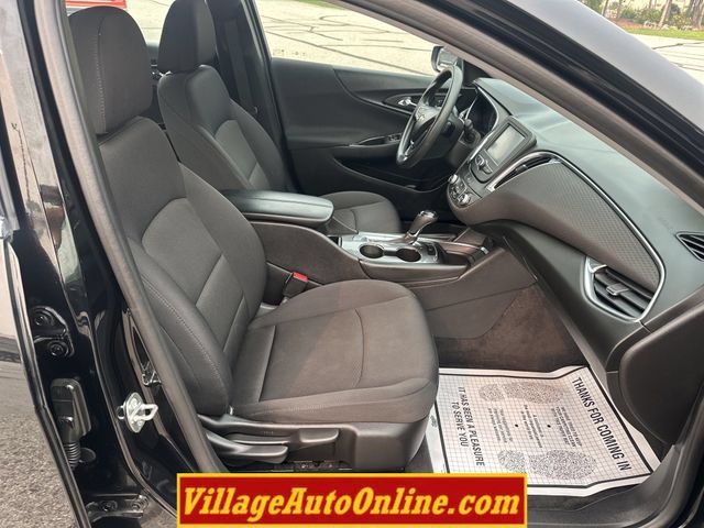 Used 2016 Chevrolet Malibu LT FWD image 33