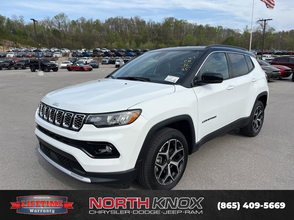 Used 2025 Jeep Compass Limited image 1