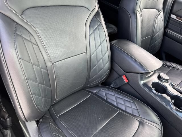 Used 2017 Ford Explorer Platinum AWD/4WD image 30