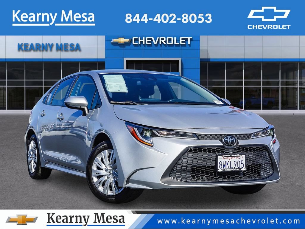 Used 2021 Toyota Corolla LE w/ Carpet Mat Package (TMS) FWD image 1
