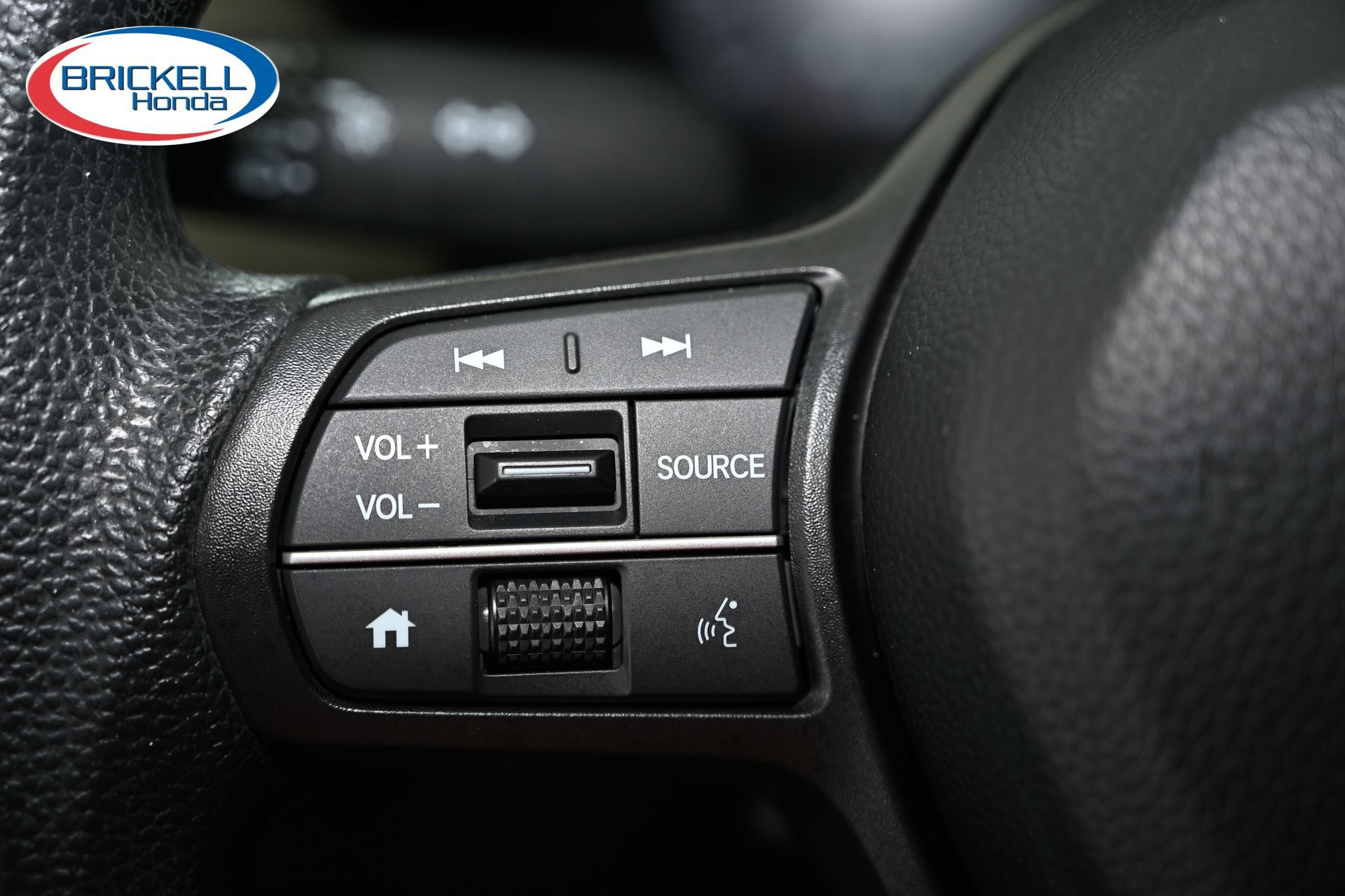 Certified 2024 Honda HR-V LX image 31