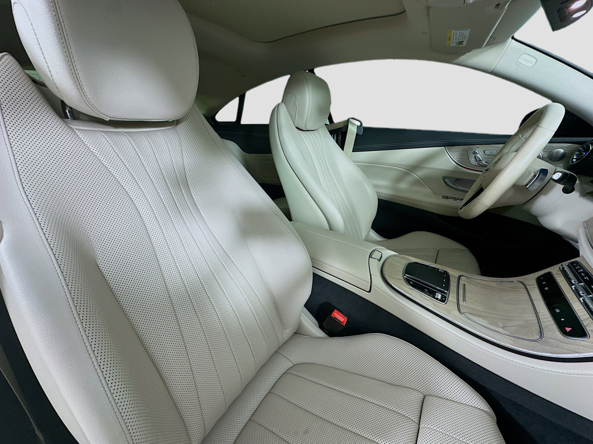 Used 2023 Mercedes-Benz E 450 4MATIC Coupe image 38