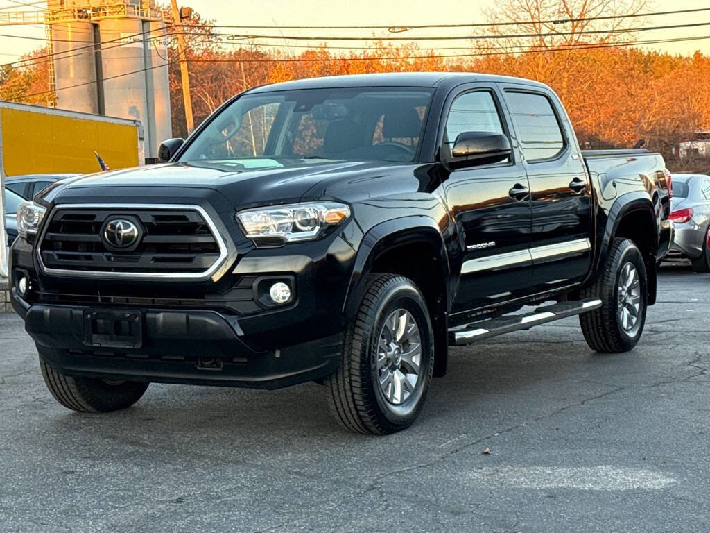 Used 2018 Toyota Tacoma SR5 image 1