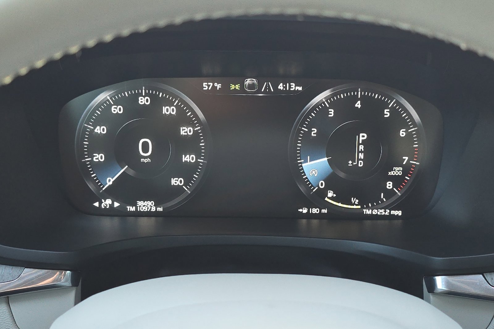 Used 2022 Volvo V60 T5 Cross Country w/ Advanced Package image 27