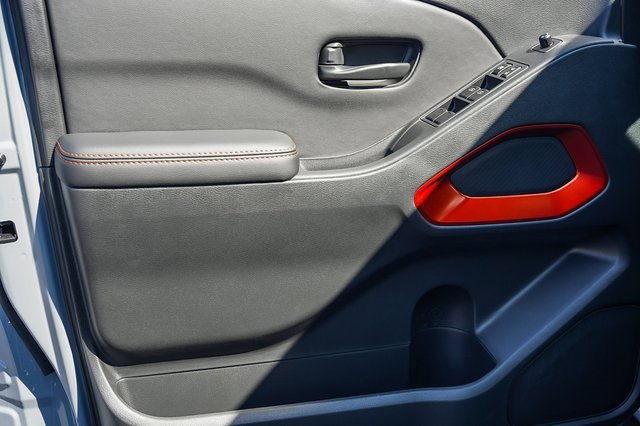 New 2026 Nissan Frontier PRO-4X w/ Pro-4x Convenience Package image 24