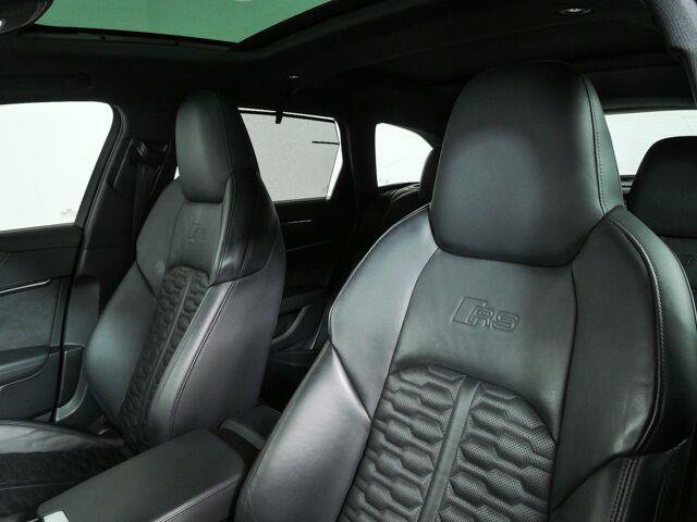 Used 2022 Audi RS 6 AWD/4WD image 5
