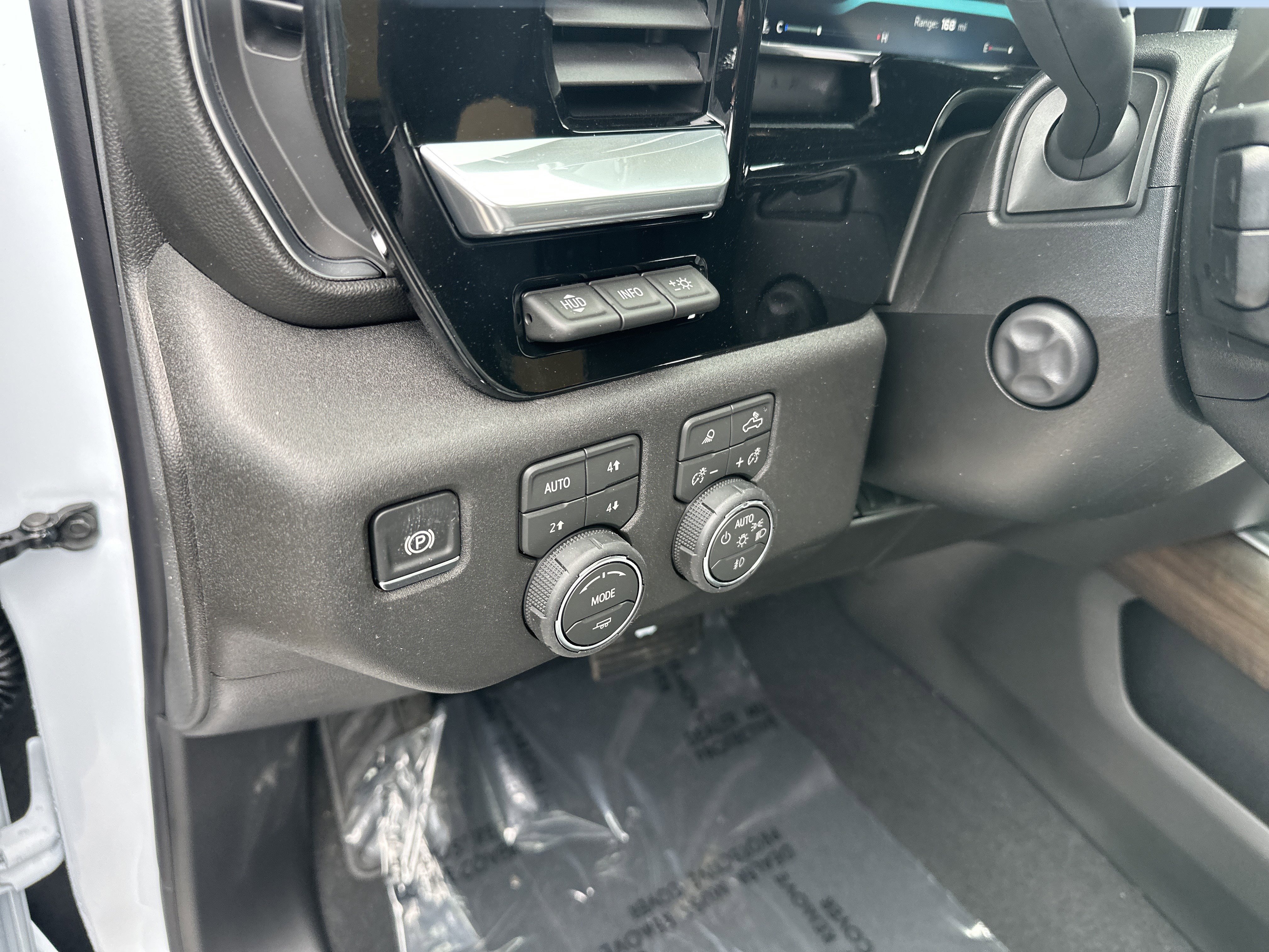 New 2026 Chevrolet Silverado 1500 High Country w/ High Country Premium Package image 13