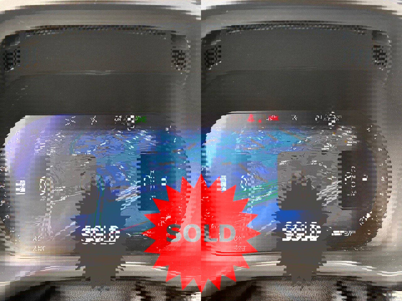 Used 2025 Volvo XC60 B5 Plus w/ Climate Package image 17