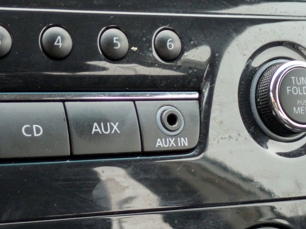 Used 2013 Nissan Altima 2.5 S image 21