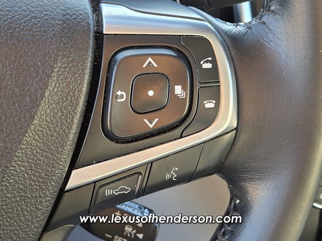 Used 2015 Toyota Camry XLE w/ Moonroof Package image 25