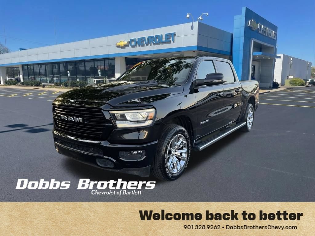 Used 2023 RAM 1500 Laramie AWD/4WD image 3