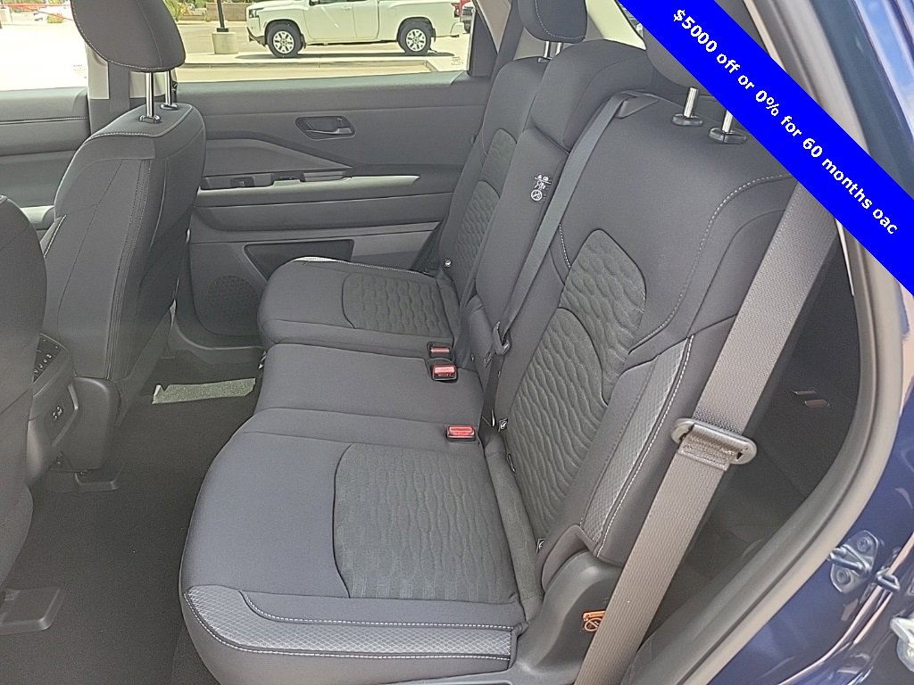 New 2025 Nissan Pathfinder SV w/ Black Appearance Package image 32