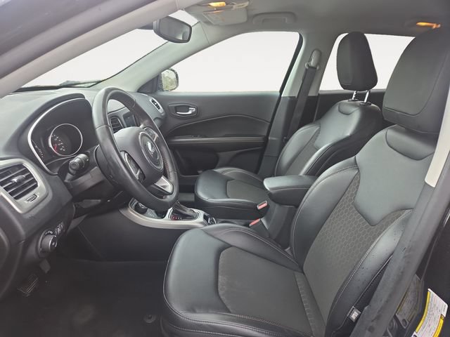 Used 2021 Jeep Compass Latitude AWD/4WD image 9