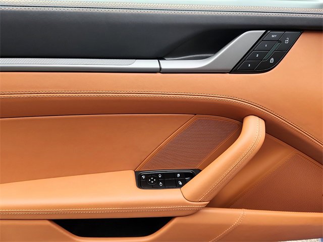 Used 2025 Porsche 911 Carrera image 16