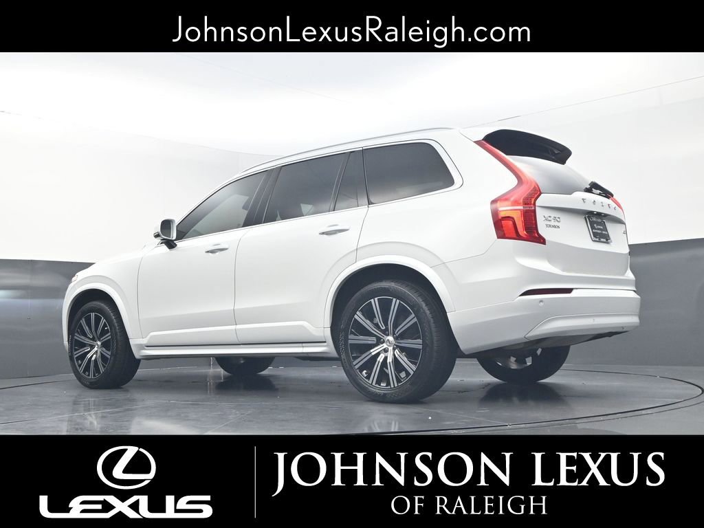 Used 2023 Volvo XC90 B5 Core w/ Protection Package Premier AWD/4WD image 18
