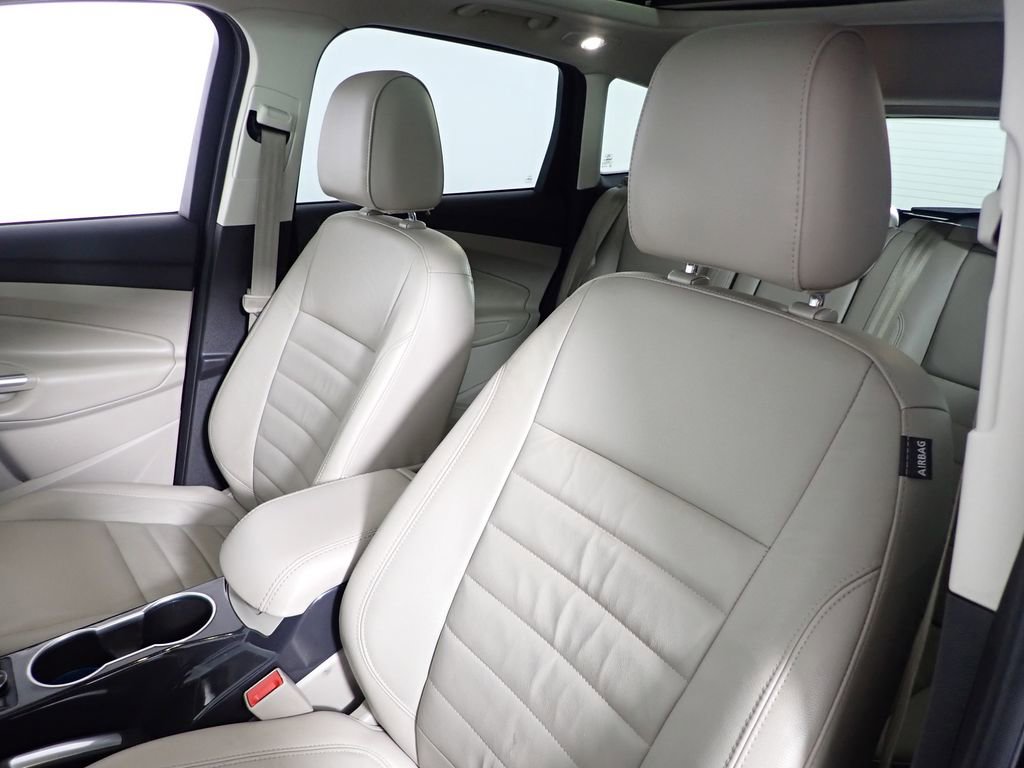 Used 2015 Ford Escape Titanium AWD/4WD image 24