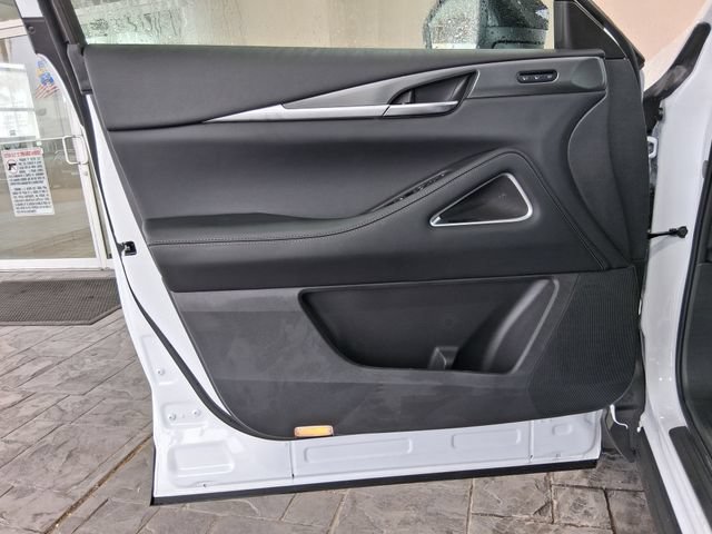 New 2027 INFINITI QX60 Luxe w/ Cargo Package FWD image 15