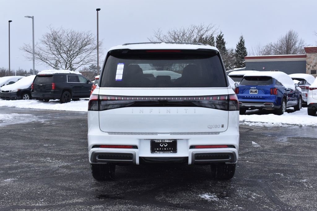 New 2026 INFINITI QX80 Luxe w/ Exterior Package image 4