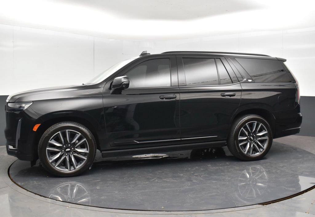 Used 2023 Cadillac Escalade Sport Platinum w/ Heavy-Duty Trailer Package AWD/4WD image 11