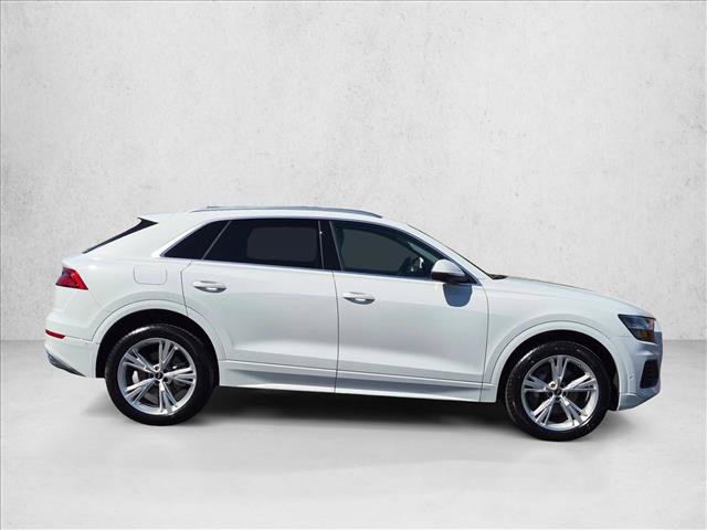 Used 2023 Audi Q8 Premium Plus w/ Premium Plus Package AWD/4WD image 4