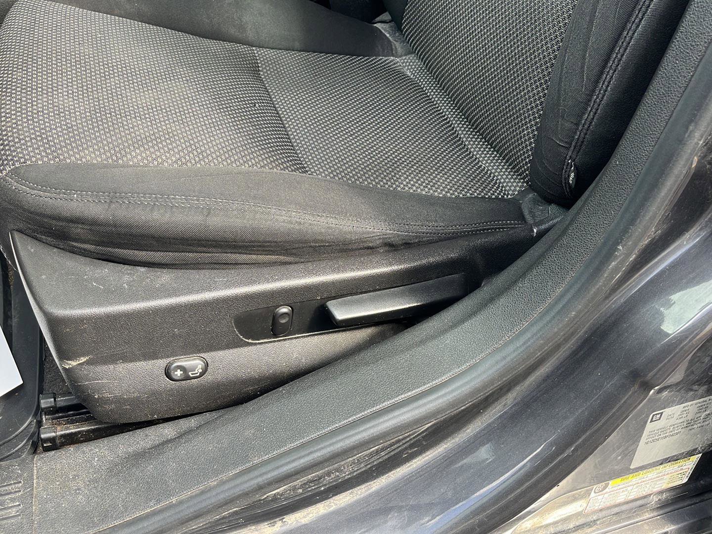 Used 2011 Chevrolet Malibu LT FWD image 19