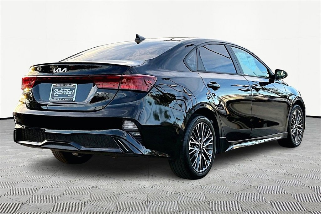 Used 2024 Kia Forte GT-Line image 2