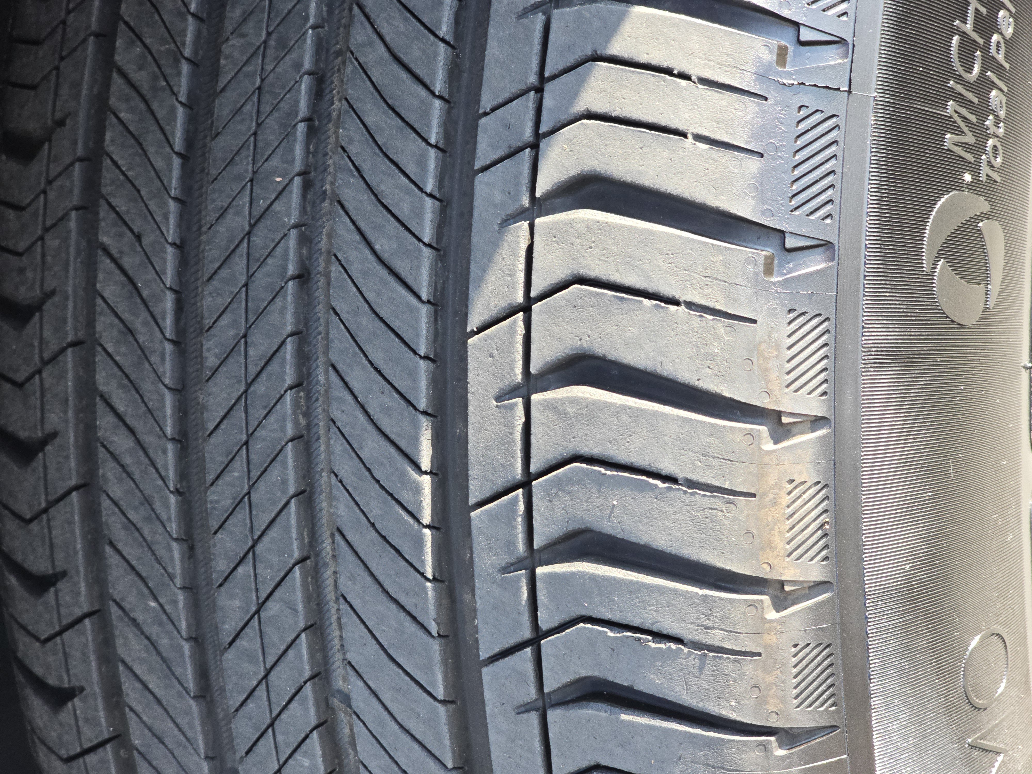 Used 2024 Mercedes-Benz GLC 300 4MATIC image 16