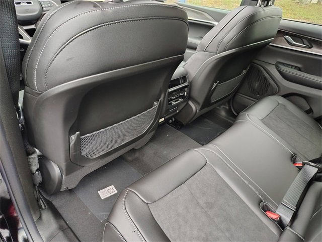 New 2026 Jeep Grand Cherokee Laredo image 29