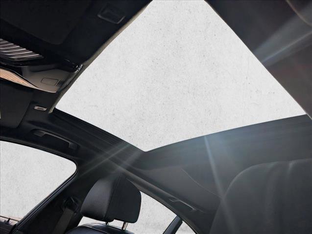 Certified 2023 BMW M550i xDrive w/ Dynamic Handling Package image 14