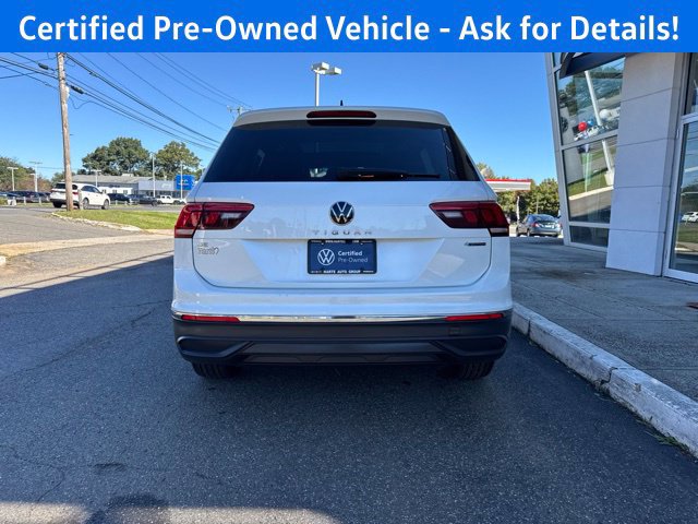 Used 2023 Volkswagen Tiguan SE w/ Panoramic Sunroof Package AWD/4WD image 7
