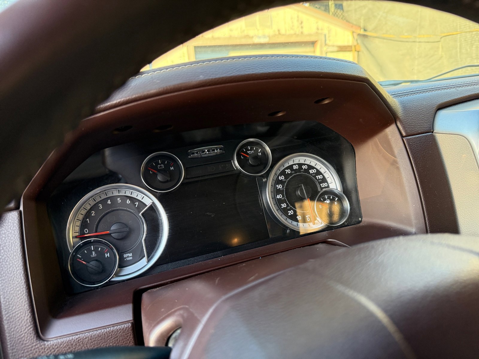 Used 2017 RAM 1500 Laramie AWD/4WD image 14