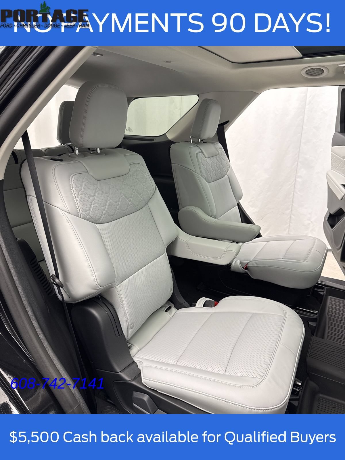 New 2026 Ford Explorer Platinum w/ LUX Leather Package AWD/4WD image 33