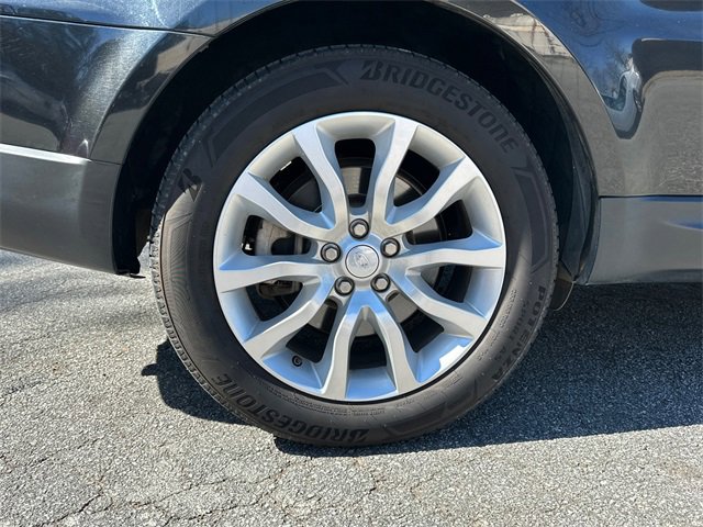 Used 2017 Land Rover Range Rover Sport HSE image 34