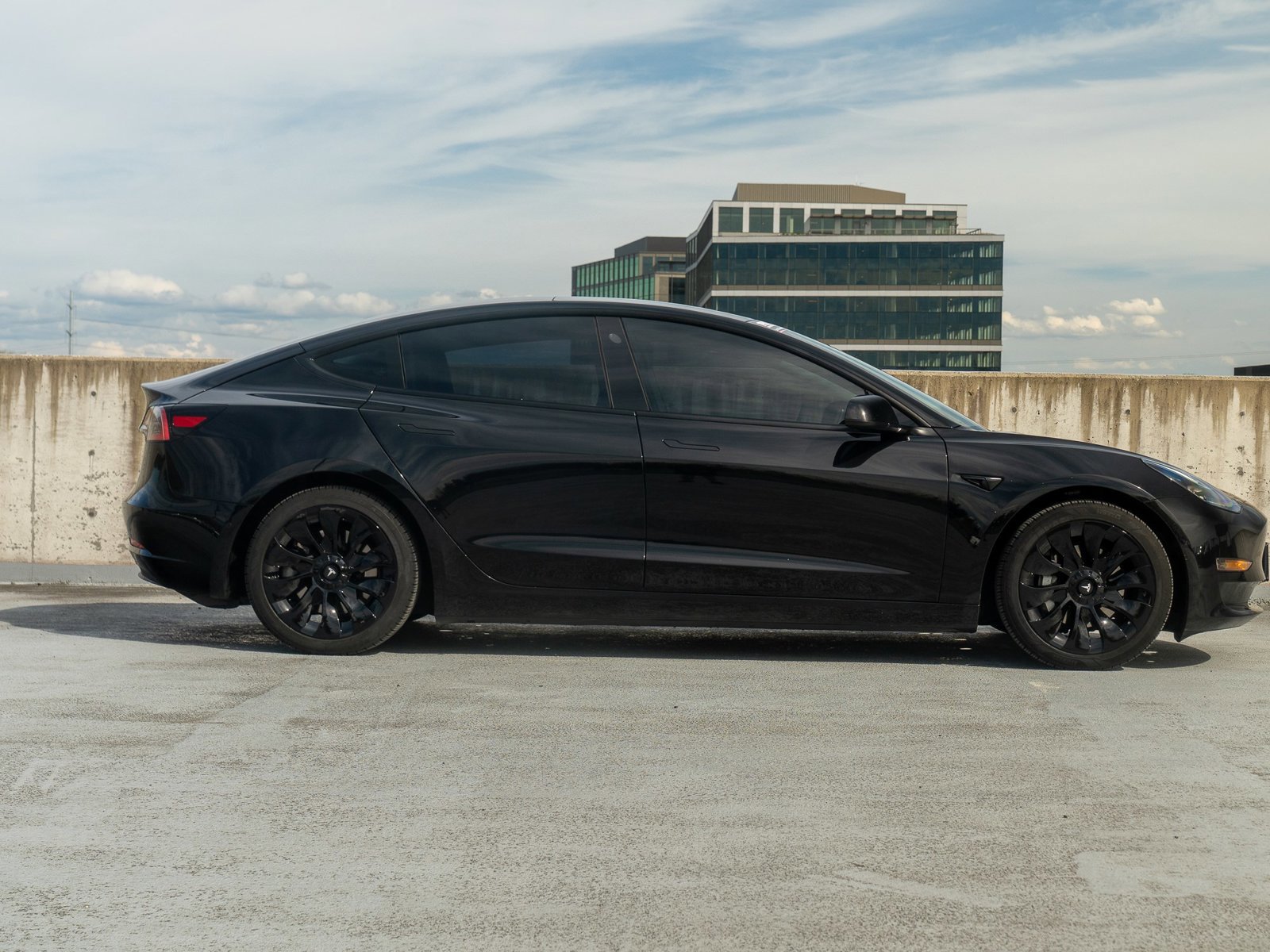 Used 2021 Tesla Model 3 Long Range image 4