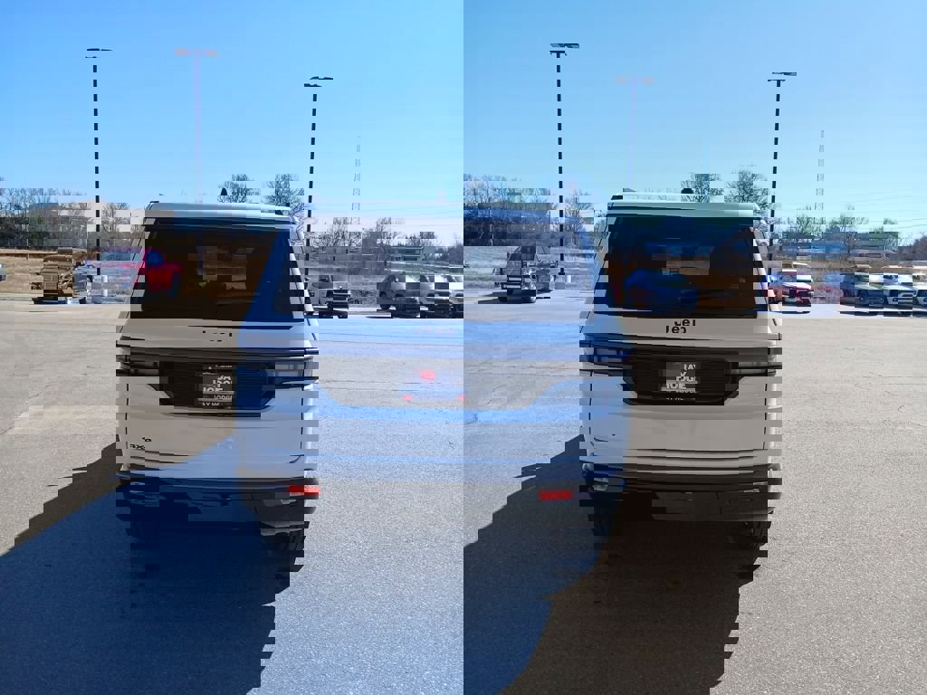 New 2026 Jeep Grand Wagoneer Limited image 6