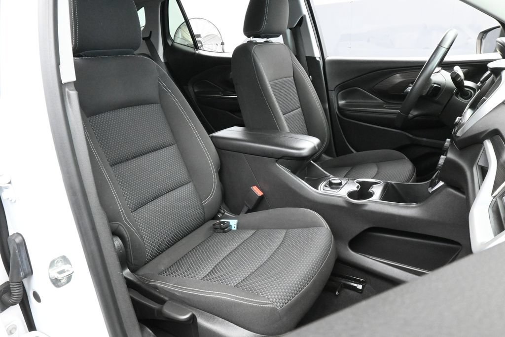 Used 2022 GMC Terrain SLE FWD image 46