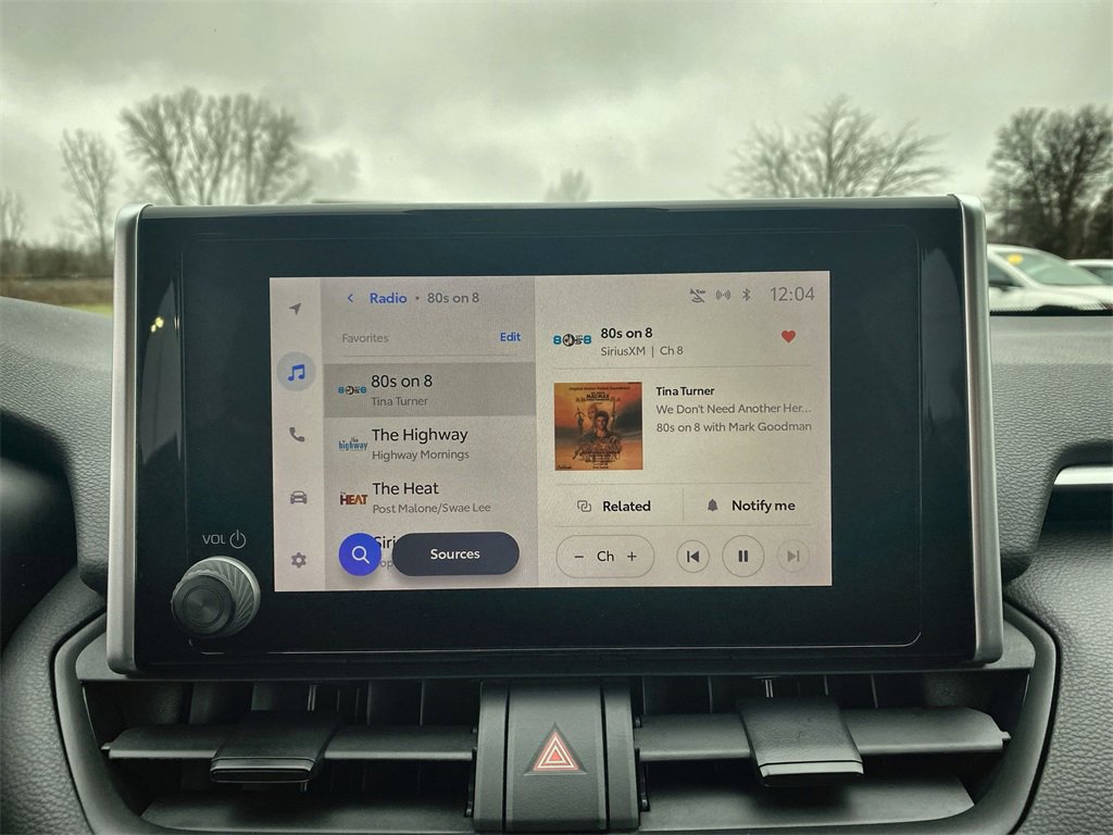 Used 2023 Toyota RAV4 XLE image 12