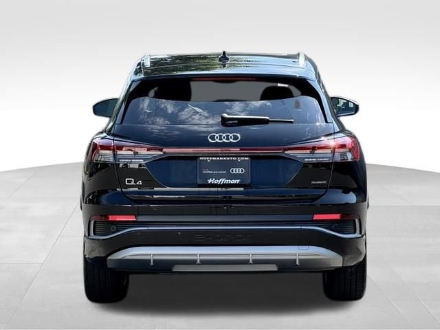 Used 2023 Audi Q4 e-tron Premium Plus w/ Premium Plus AWD/4WD image 7