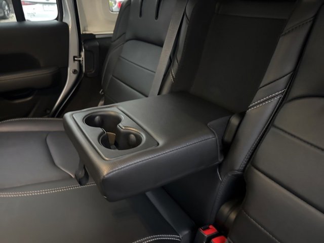 Used 2023 Jeep Wrangler Unlimited Sahara w/ Cold Weather Group image 32