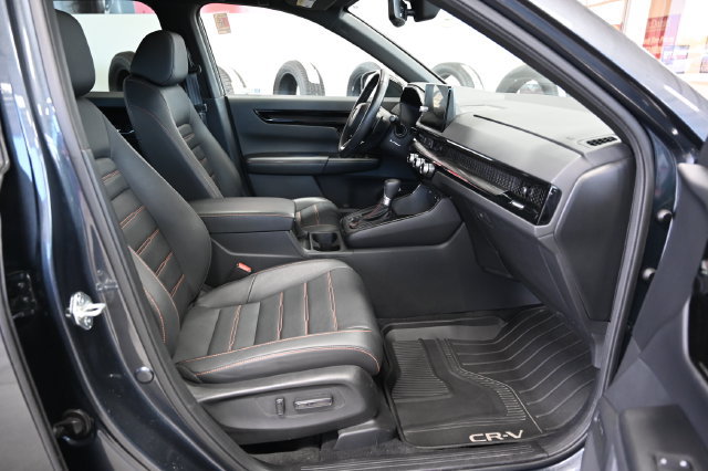 Used 2026 Honda CR-V Sport Touring image 10
