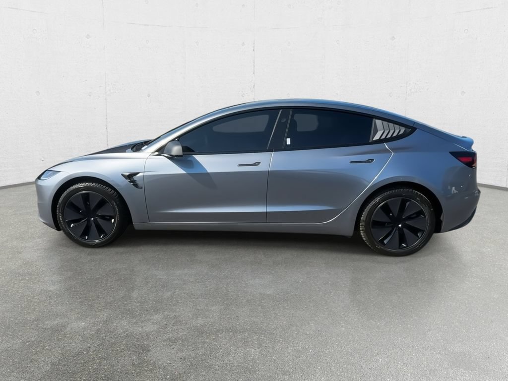 Used 2026 Tesla Model 3 RWD image 5